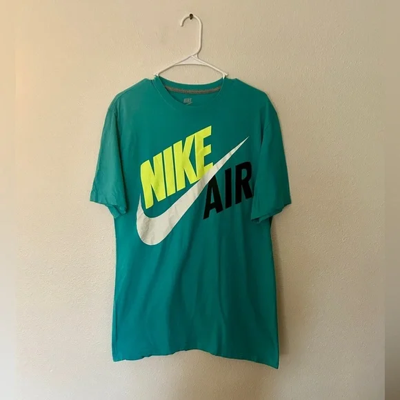 mens neon nike shirt